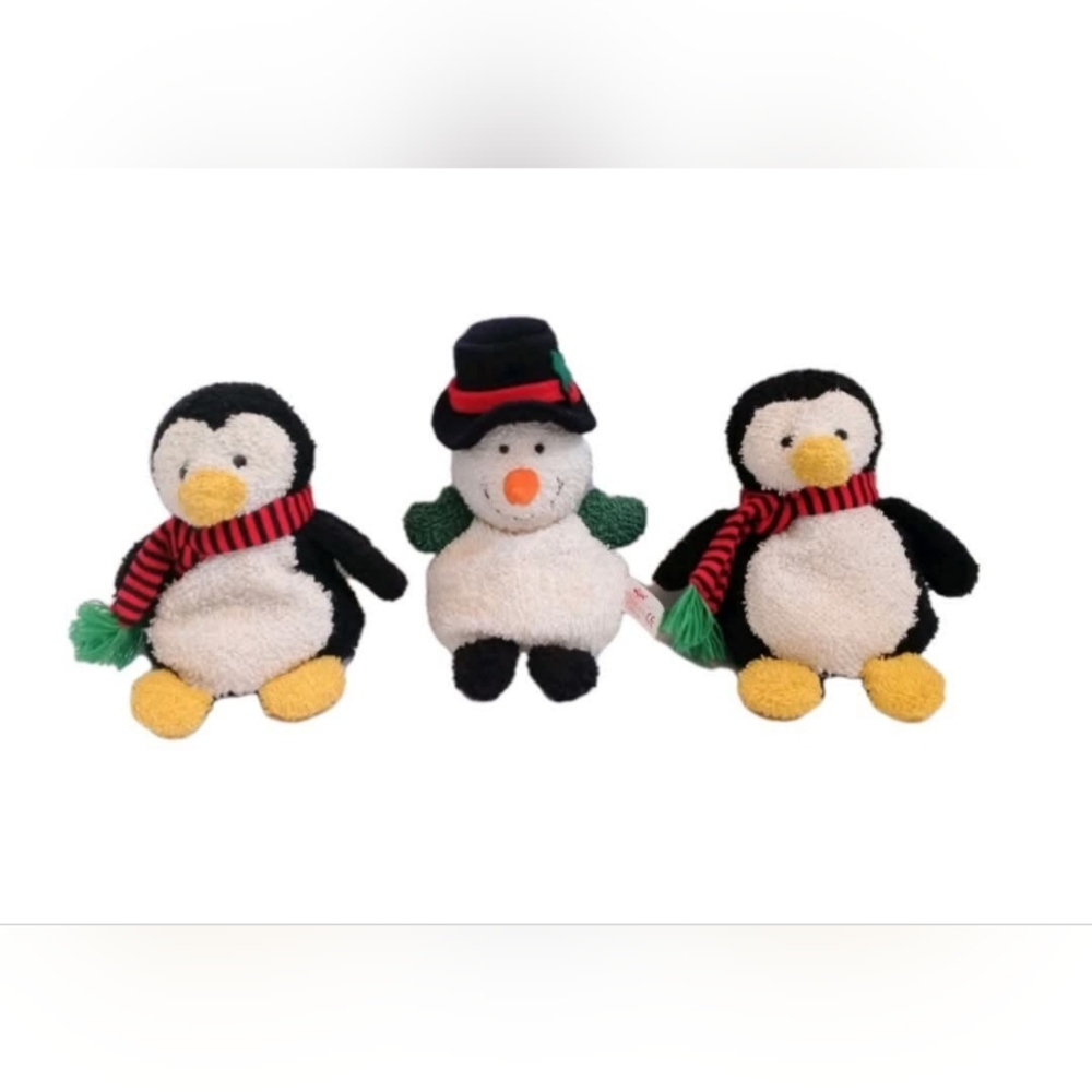 Vintage Russ Christmas Stuffed Plush Set Penguins & Snowman